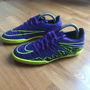 Nike HypervenomX Phelon II Indoor Soccer- Men’s 7